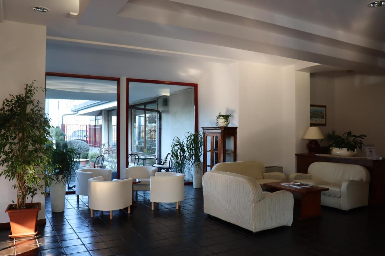 Hotel Galant Venaria Reale Εξωτερικό φωτογραφία