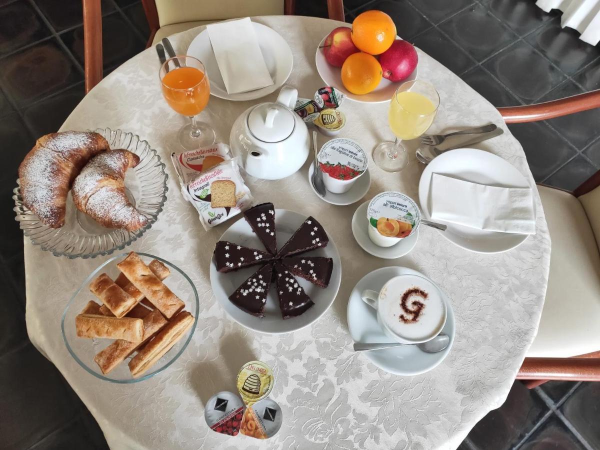 Hotel Galant Venaria Reale Εξωτερικό φωτογραφία