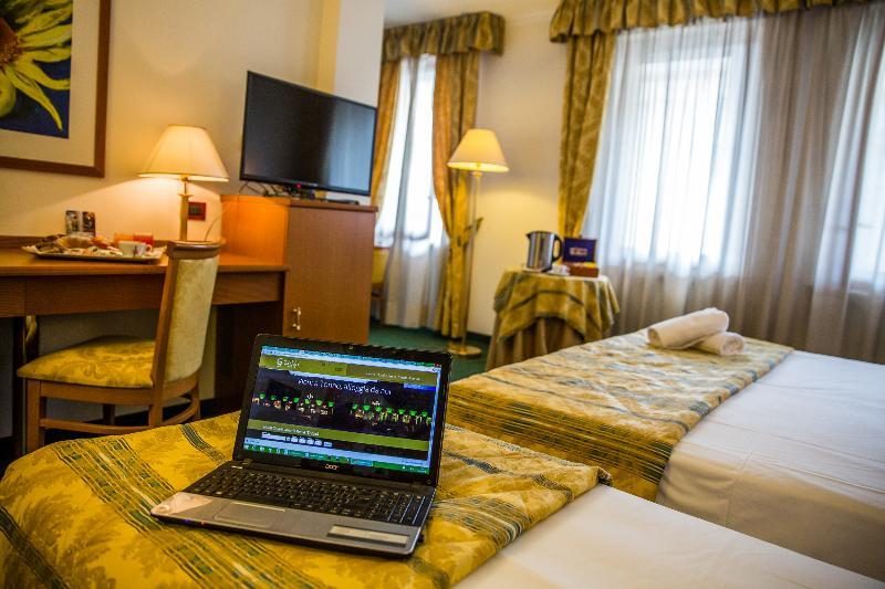 Hotel Galant Venaria Reale Εξωτερικό φωτογραφία